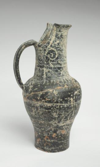 Gnathian ware beaked oinochoe with painted scroll decoration