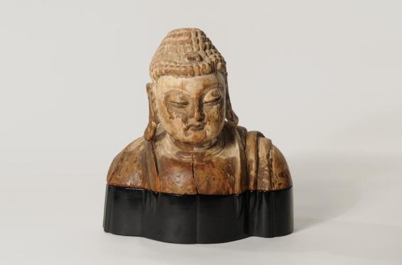 Figure of Amida Buddha
