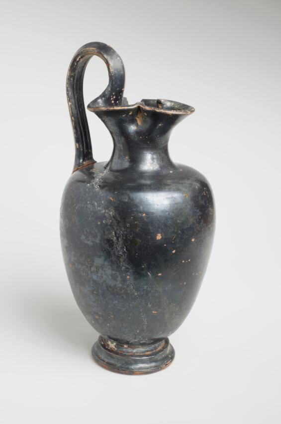 trefoil oinochoe (Hellenistic)