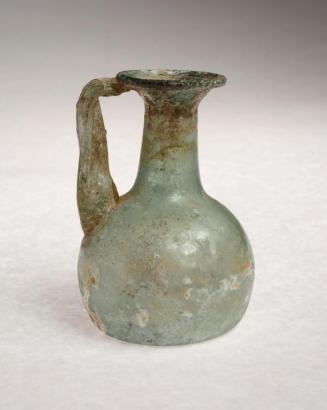 Glass jug with strap handle